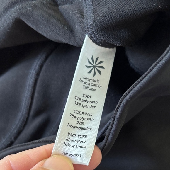 Athleta "High Traverse Tight" Leggings Black Tech Fabric High-Rise Size Medium - Picture 7 of 7